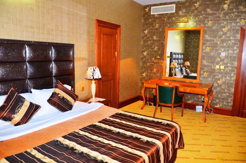 Grand Hotel Europe Baku Exteriör bild